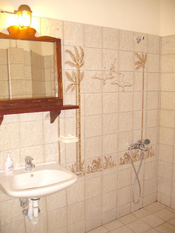 Xenios Loutra Village Karnagio Habitación foto